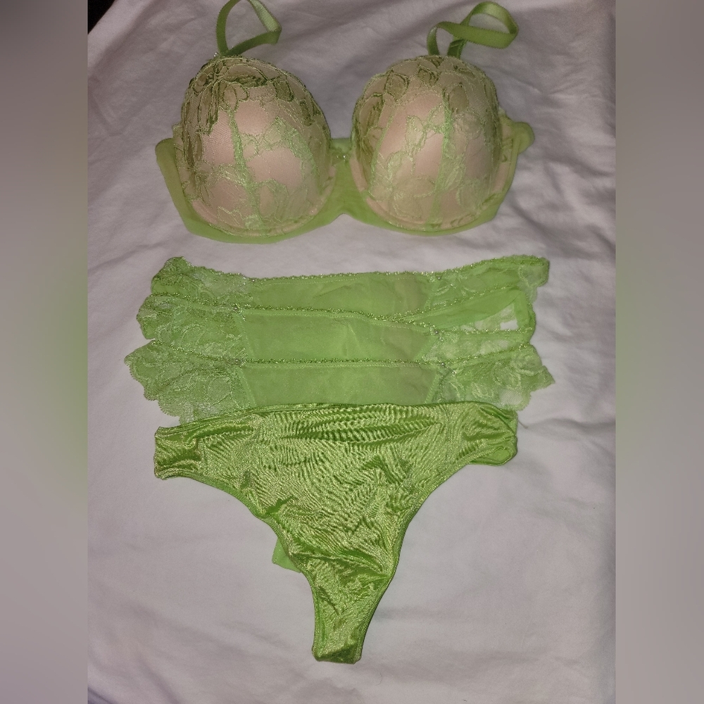 Victoria's Secret Lime Green Demi Push-Up Bra (36C) w/ Matching Thong Panties